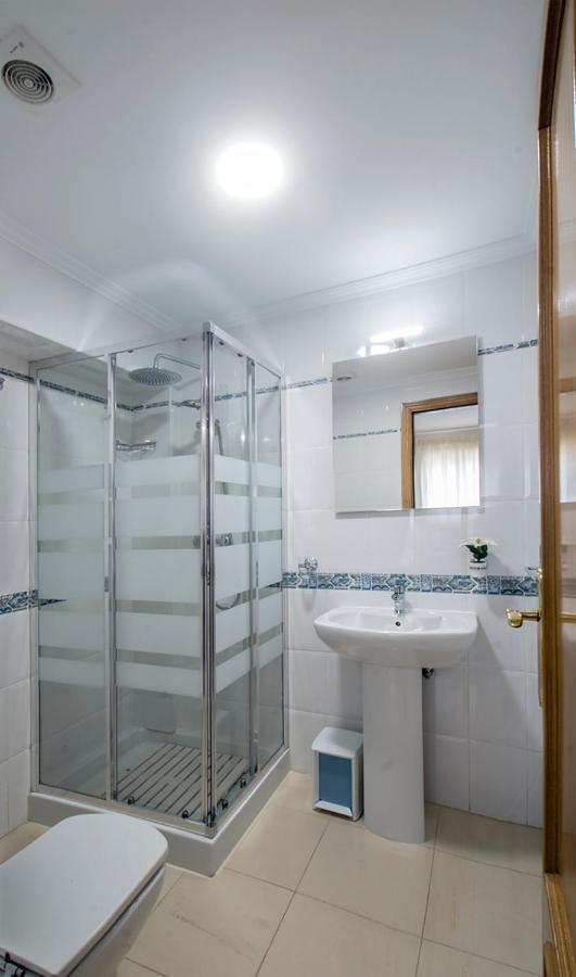 Apartamentos Amat - Only Adult - Playa El Bajondillo توريمولينوس المظهر الخارجي الصورة